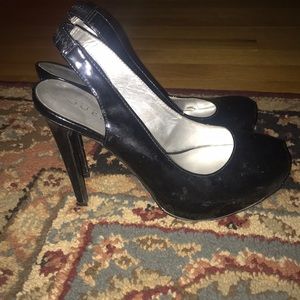Black guess heels